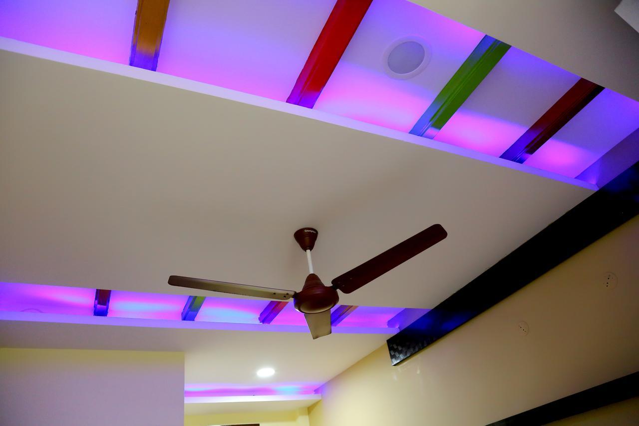 Divya Lodge Hyderabad Exterior photo